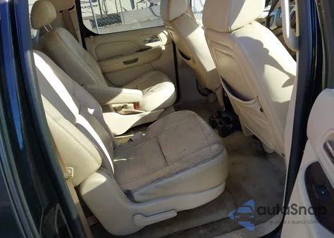 2008 Cadillac Escalade Esv Standard из США, поврежденный, VIN 1GYFK66888R245800